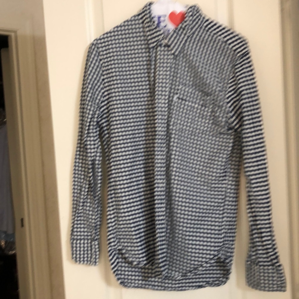 Young adult long sleeve shirt